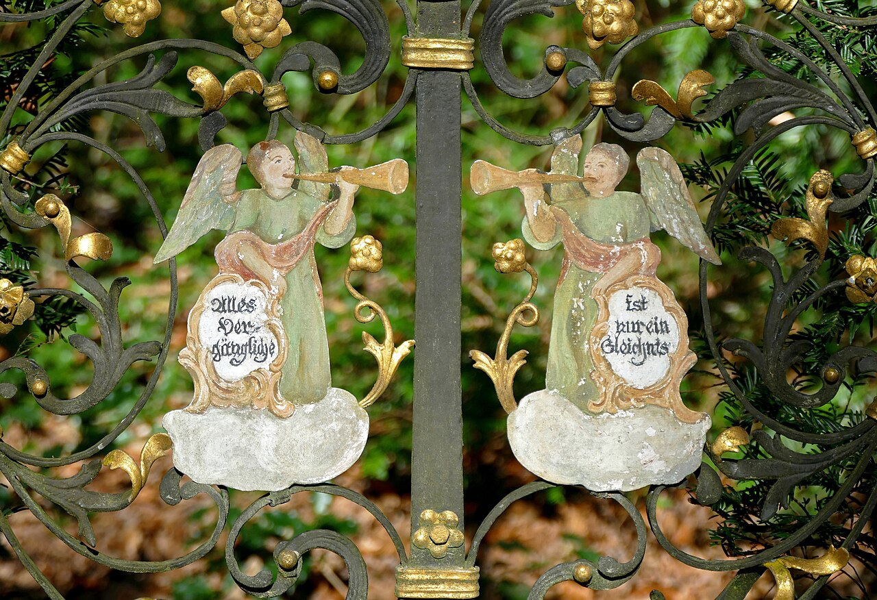 RuheForst Hellwege eröffnet – Waldfriedhof mit Naturschutz