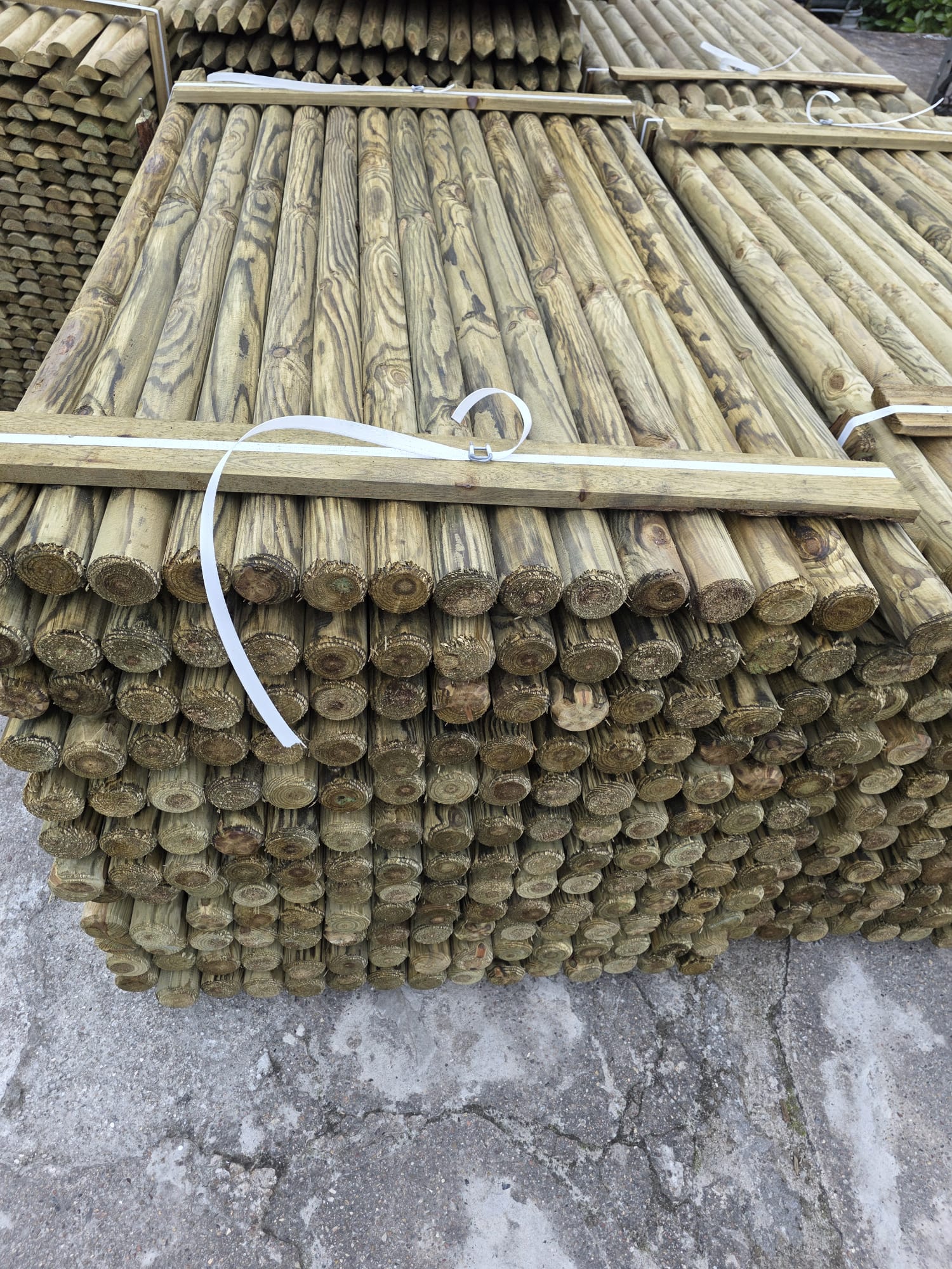 Vollpfahl 200 cm × Ø 8 cm